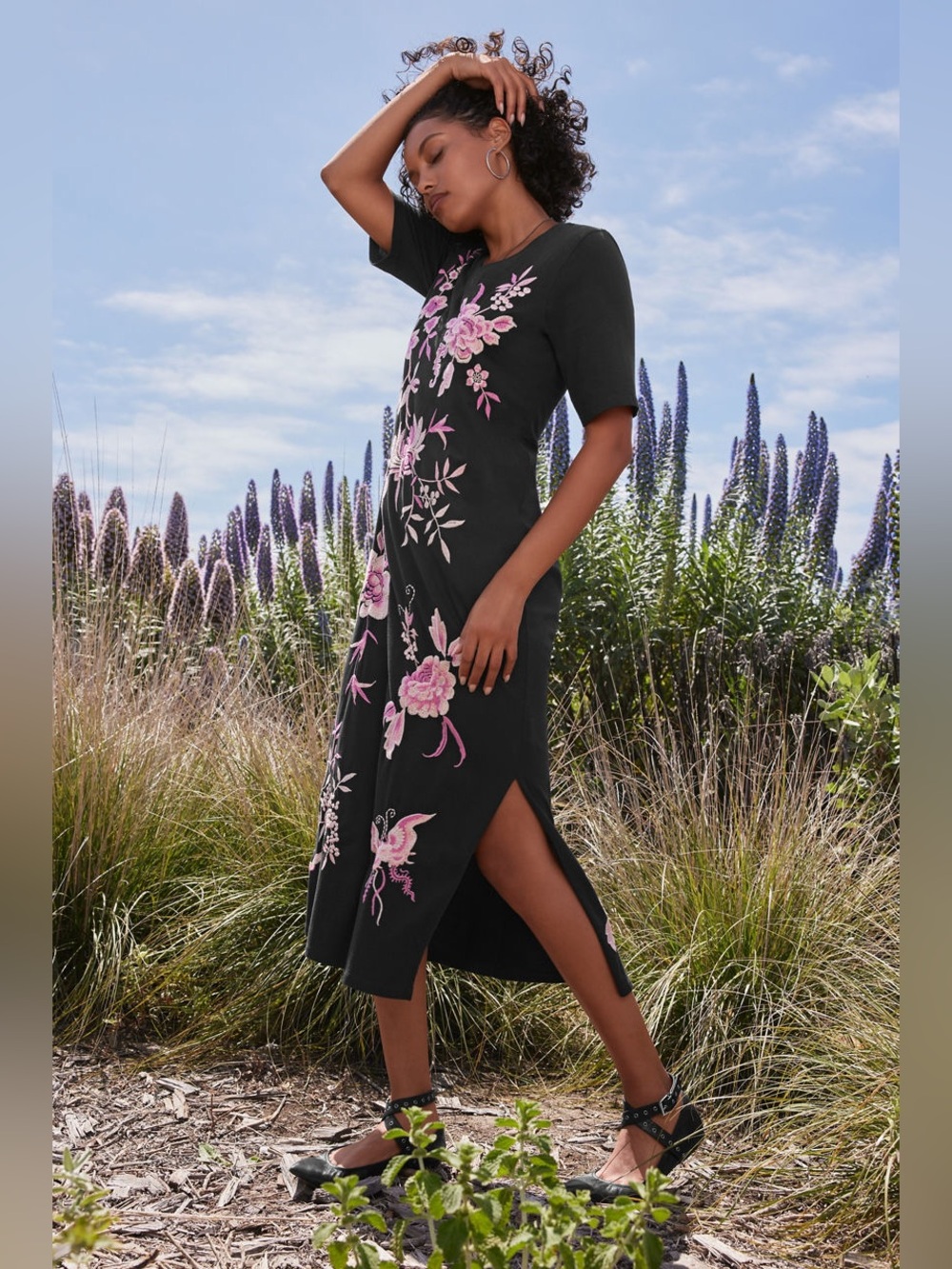 Johnny Was Trapunto V-neck A-line cotton knit dress w/ pink floral embroidery
